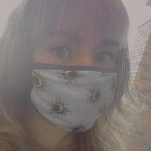 Meet your Posher, Dalila